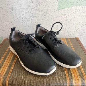 EUC! Earth Black Leather Desire Flux Sneaker Shoes 8.5 Comfort Lifestyle